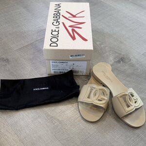 Dolce & Gabbana Bianca Interlock Slide Sandal